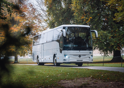 Coaches Tile | Services | Dawsongroup Bus and Coach